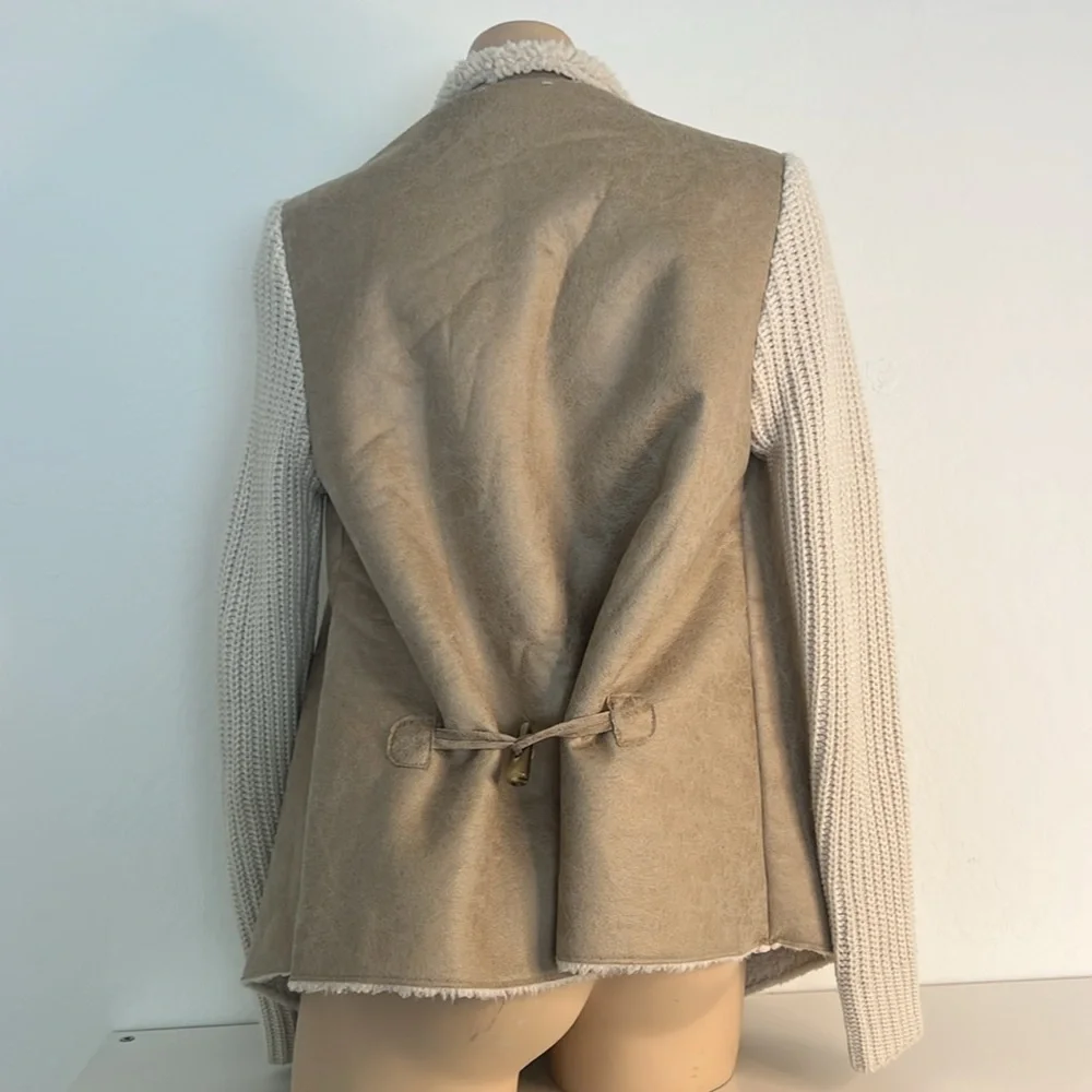 Furry Jacket - Picture 4 of 7